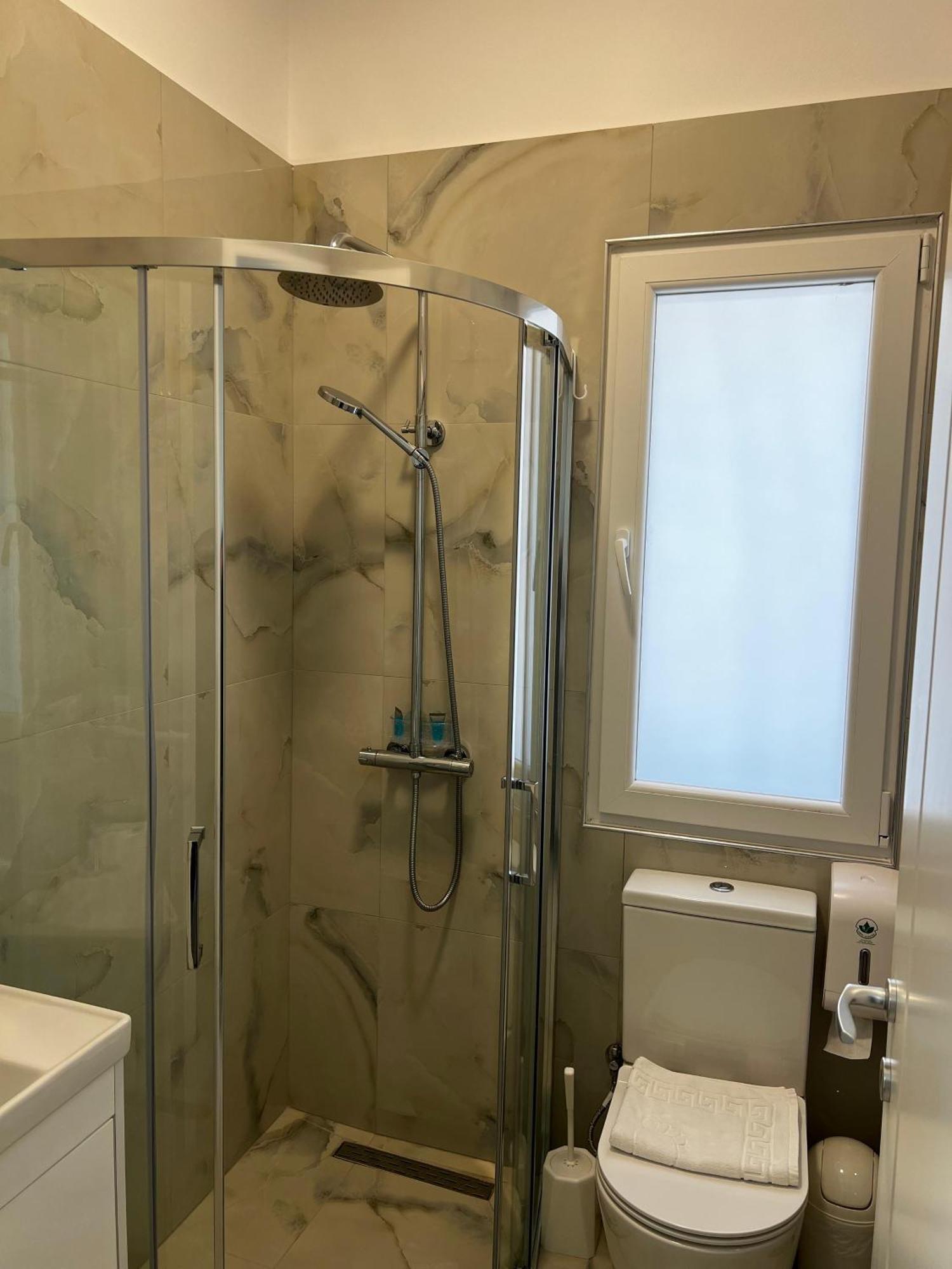 Helena Hotel Shengjin Ngoại thất bức ảnh
